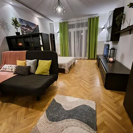 Platinum Towers Apartment *