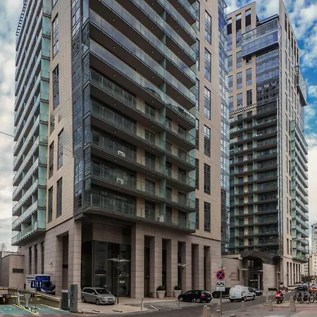 Platinum Towers Apartment